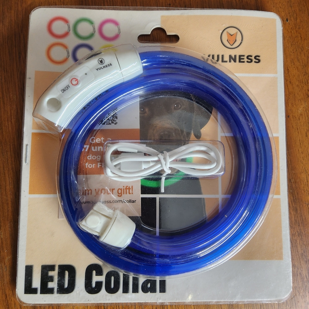 Rechargeable LED Dog Collar in Blue